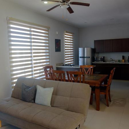 2Br/2Ba Condo 1 Block To Ocean! - Unit 6 Mazatlán Kültér fotó