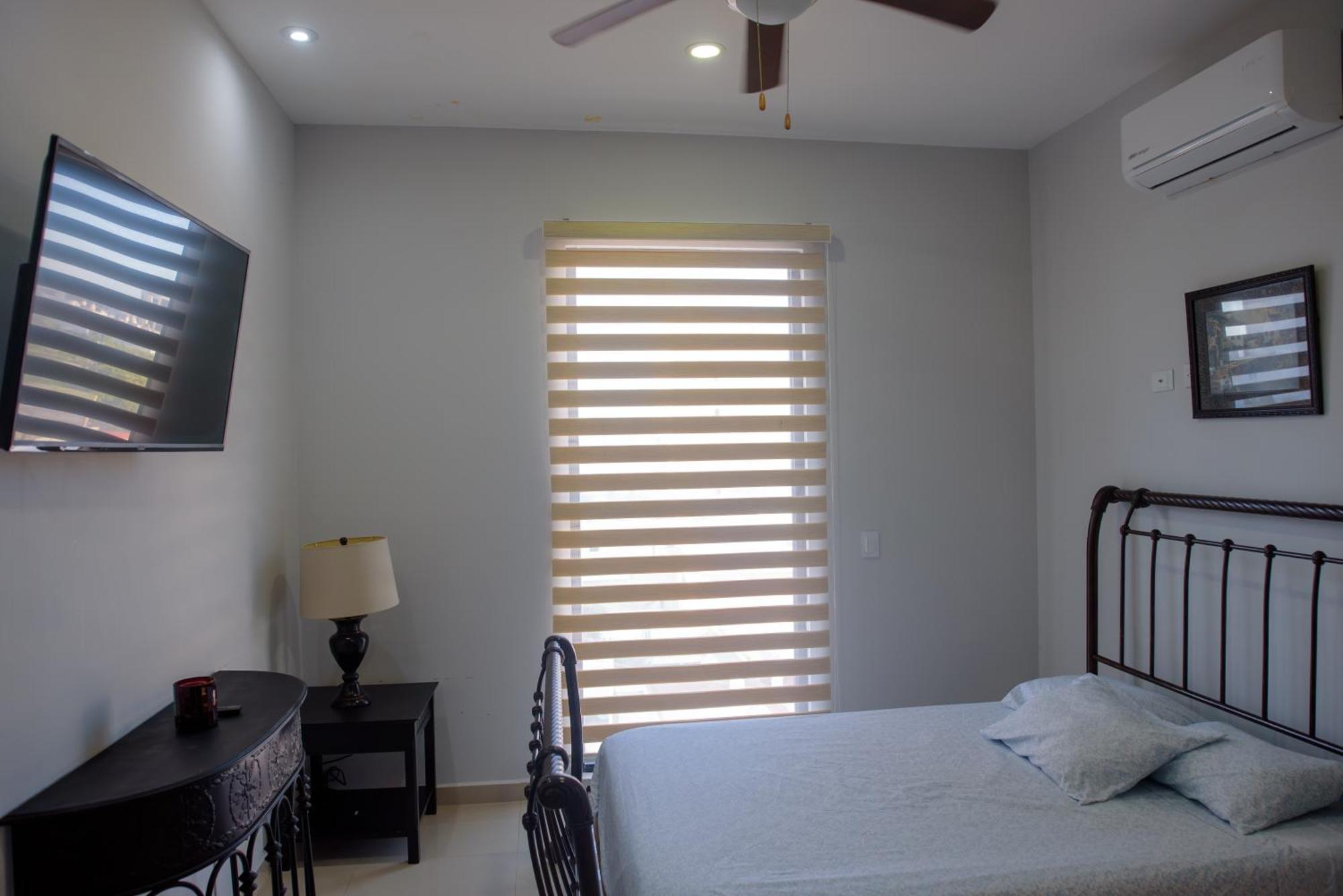 2Br/2Ba Condo 1 Block To Ocean! - Unit 6 Mazatlán Kültér fotó